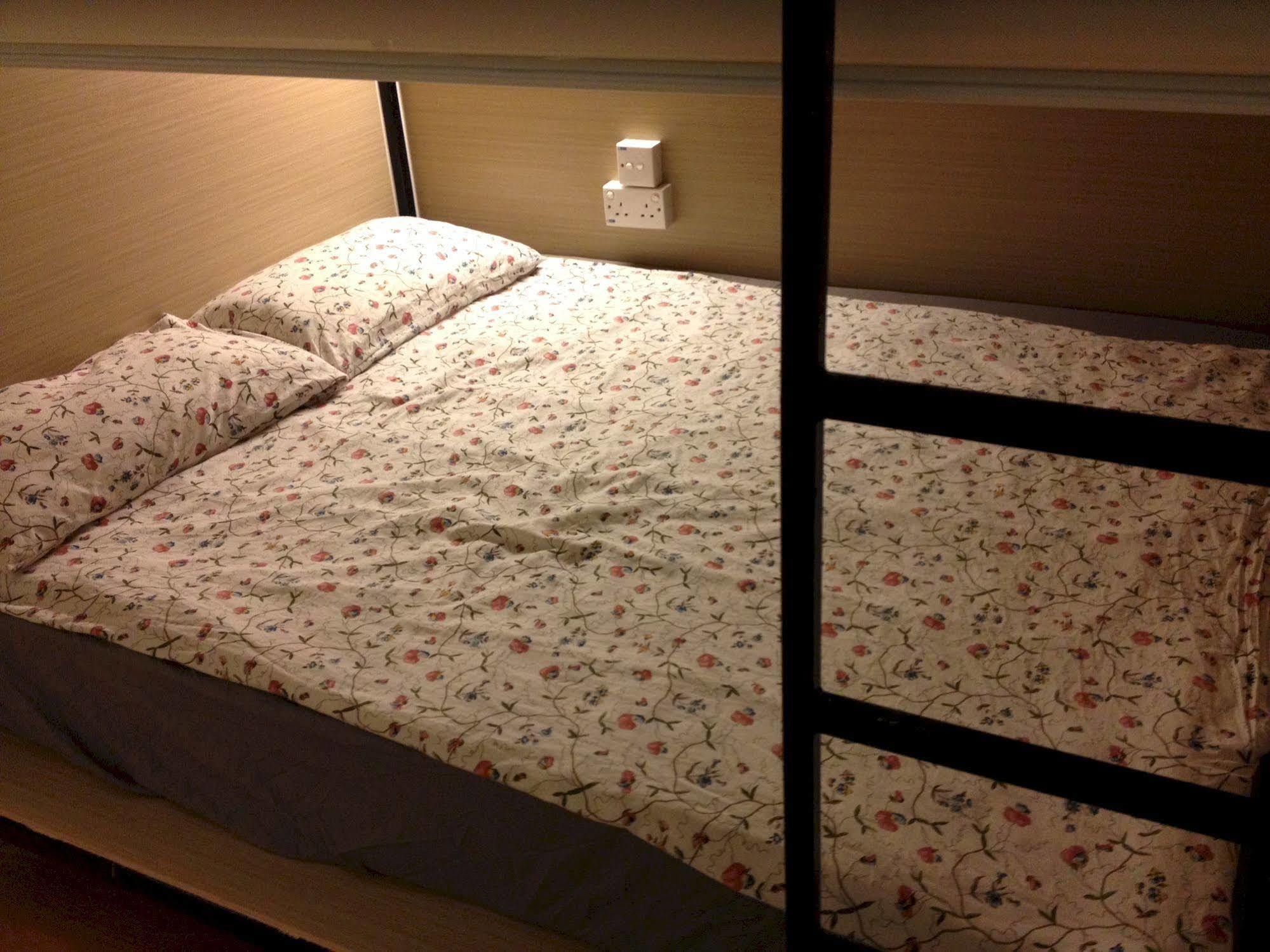 Plush Pods Pansiyon Singapur Dış mekan fotoğraf